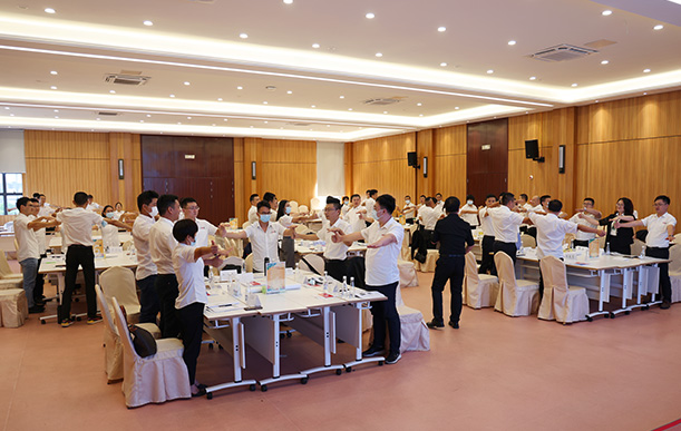 н���ഫ�����������������ʦ������